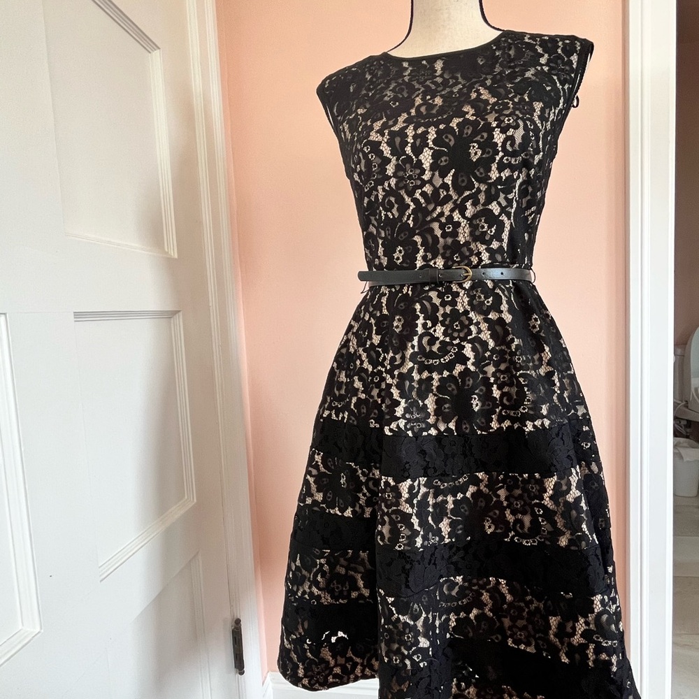 Black and Cream Lace Cap Sleeve - Sleeveless A-Line Midi Dress